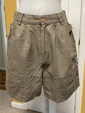 Vintage 90’s Deb Olive High Waist Utility Shorts with Patch Pockets
